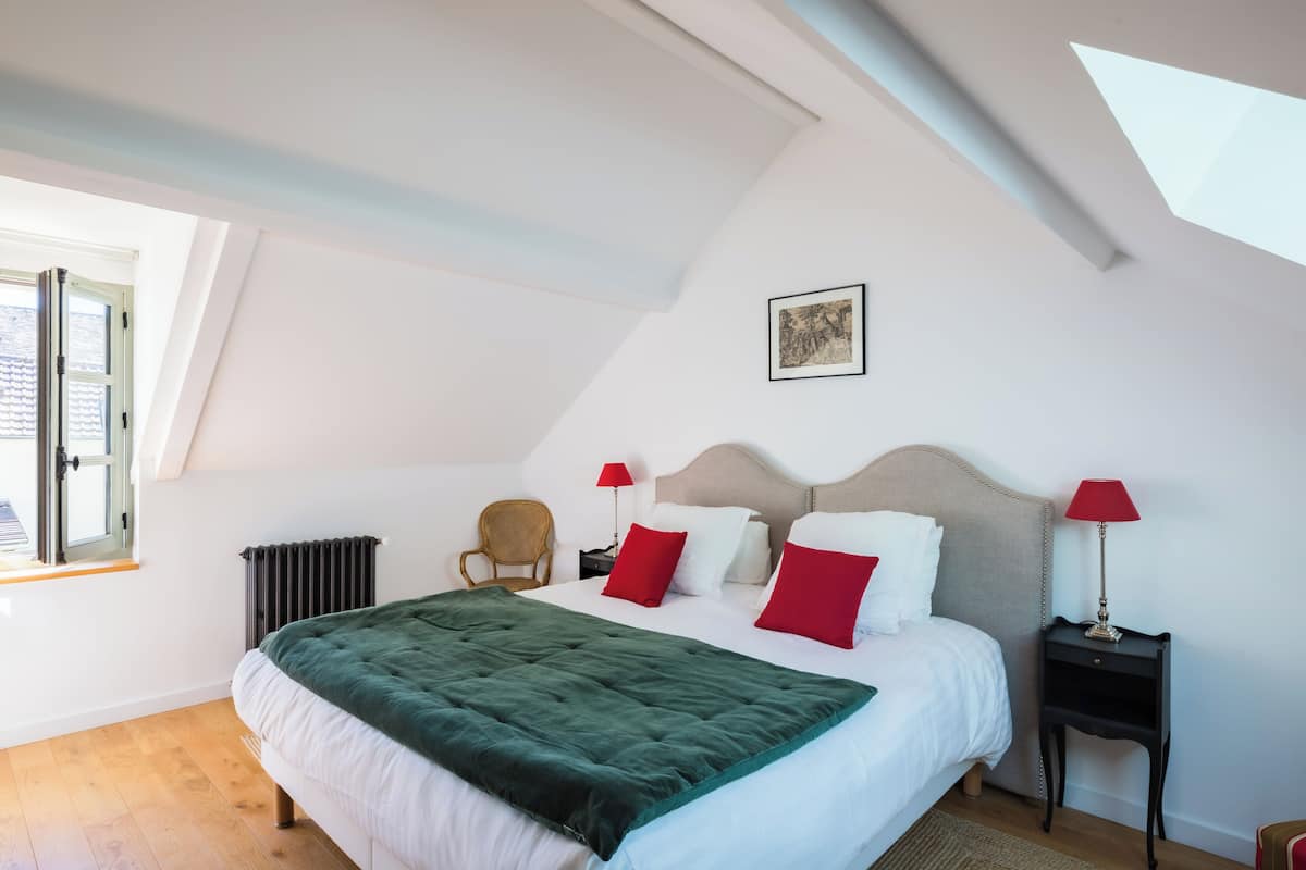 Căn hộ dành cho gia đình, 2 phòng ngủ, không hút thuốc, quang cảnh sân vườn | Trang trí khác biệt, trang bị nội thất với thiết kế riêng biệt