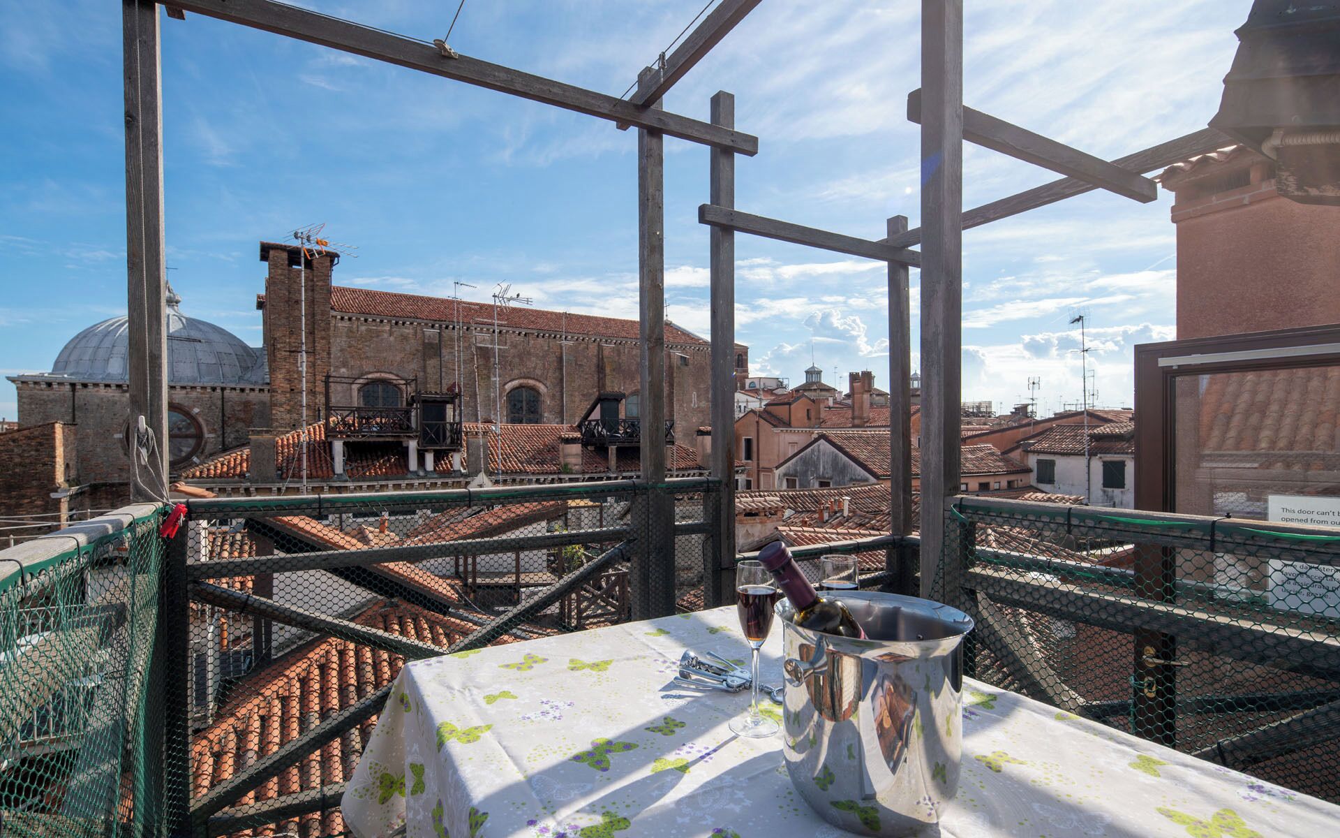 Apartment, 2 Bedrooms, and Roof Terrace  (Lion 4) | Terrasse/gårdhave