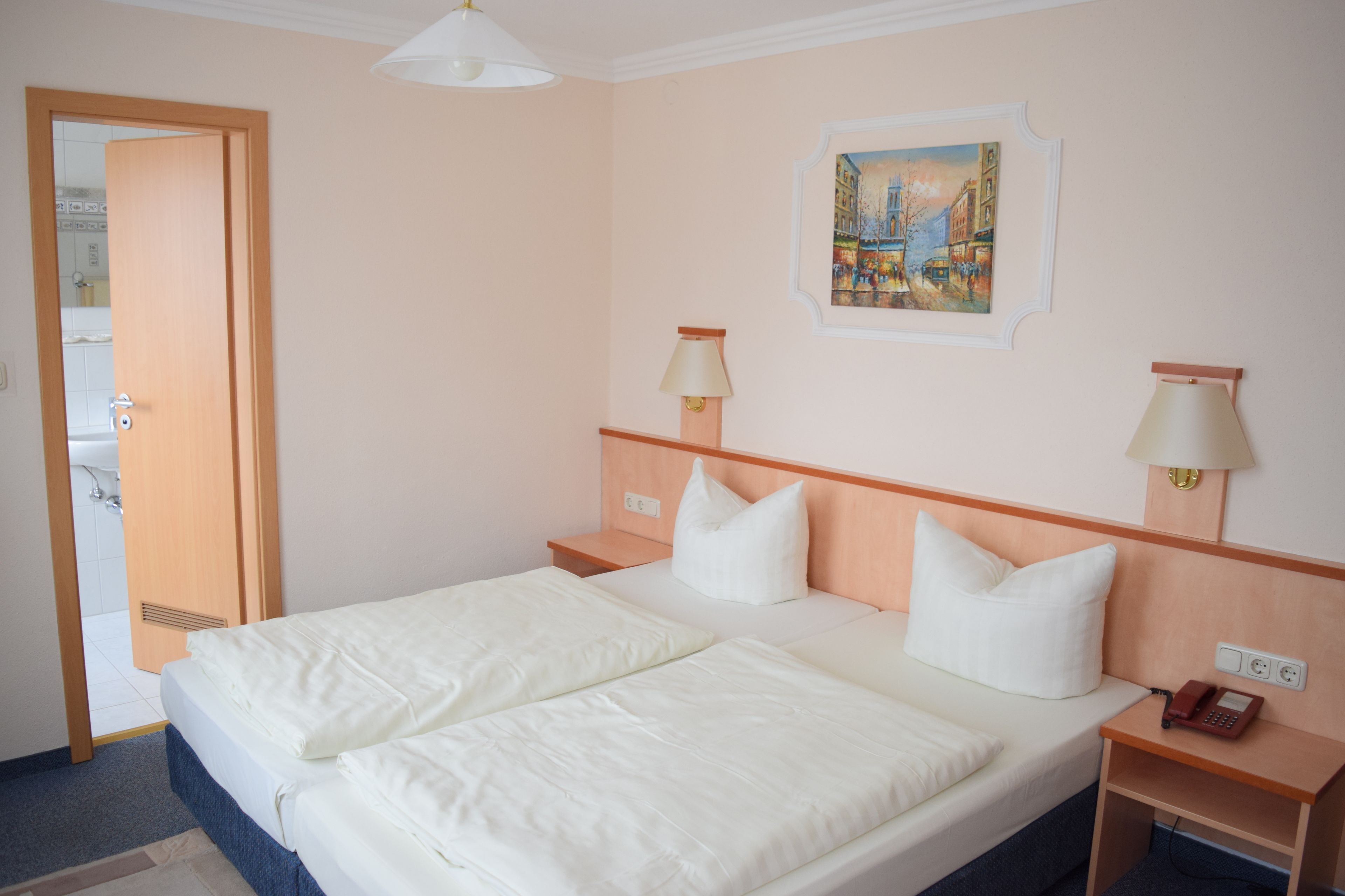 classic double or twin room | individually furnished, desk, blackout curtains, iron/ironing board