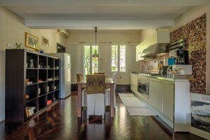 Appartement, 2 chambres | Coin cuisine privé
