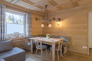 Living area - Ferienhaus Badersee (Grainau)