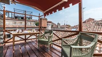 Apartment, 2 Bedrooms, Terrace | Terrace/patio