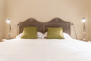 Apartment, 2 Schlafzimmer | 2 Schlafzimmer, Schreibtisch, Verdunkelungsvorhänge