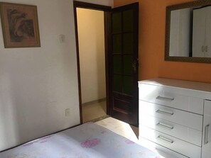 Apartamento | 2 quartos, ferros/tábuas de passar roupa, Wi-Fi de cortesia
