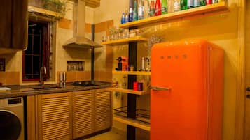 Luxury-Villa, 2 Schlafzimmer, Gartenblick | Eigene Küche | Kühlschrank, Ofen, Herdplatte, Espressomaschine