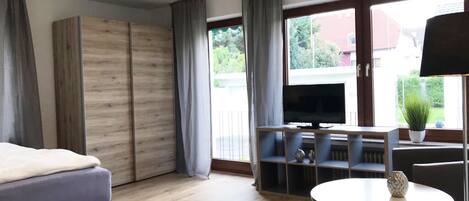 Apartment, Garden View