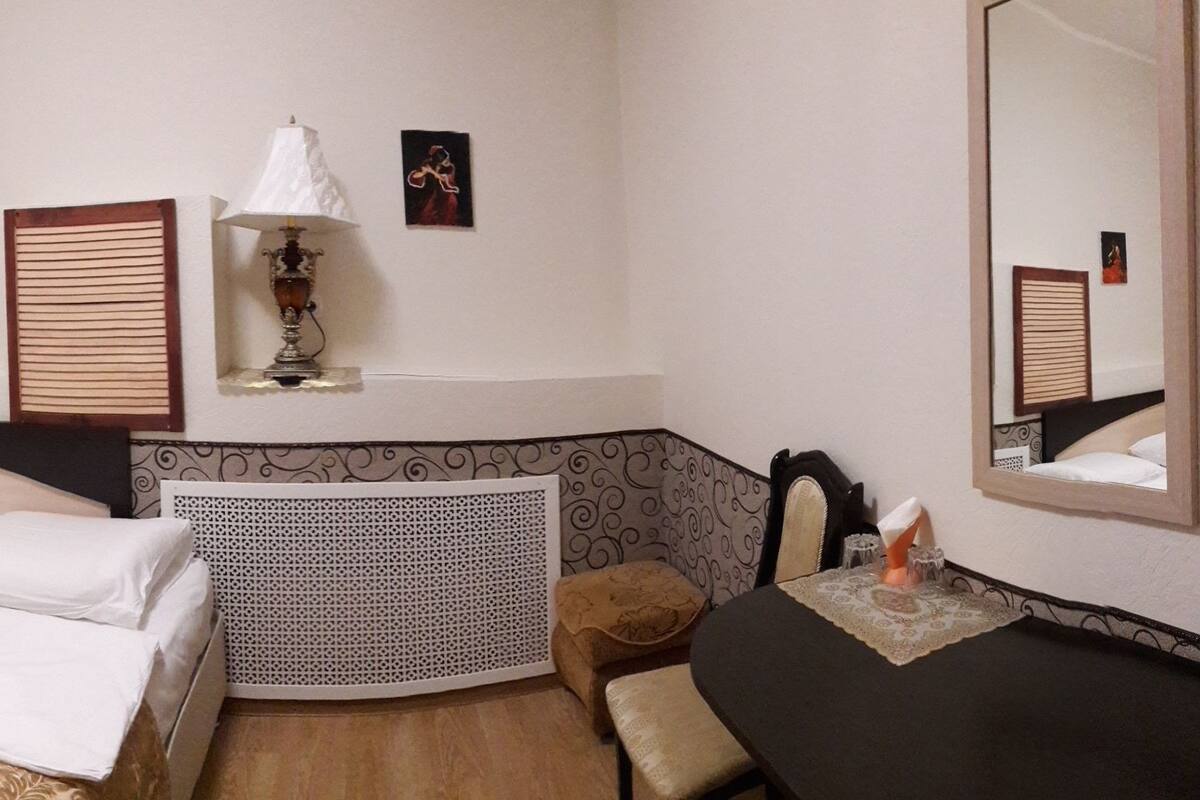 Standard Double Room, No Windows