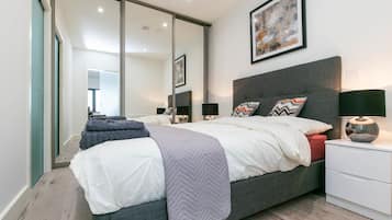 Superior Apartment, 1 Double Bed with Sofa bed, Accessible, Non Smoking | Individually decorated, individually furnished, laptop workspace