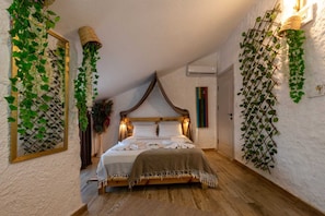 Standard Double Room, Non Smoking (Masal Odalari) | Free WiFi, bed sheets - Mavi Ege Pansiyon (Seferihisar)