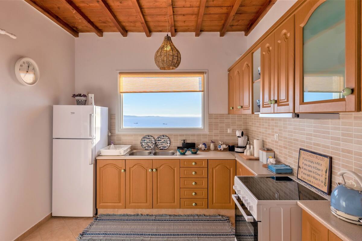 panoramic house, 2 bedrooms, sea view | private kitchen | fridge, oven, stovetop, espresso maker