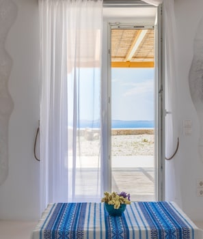 Interior - Sugar Blue (Mykonos)