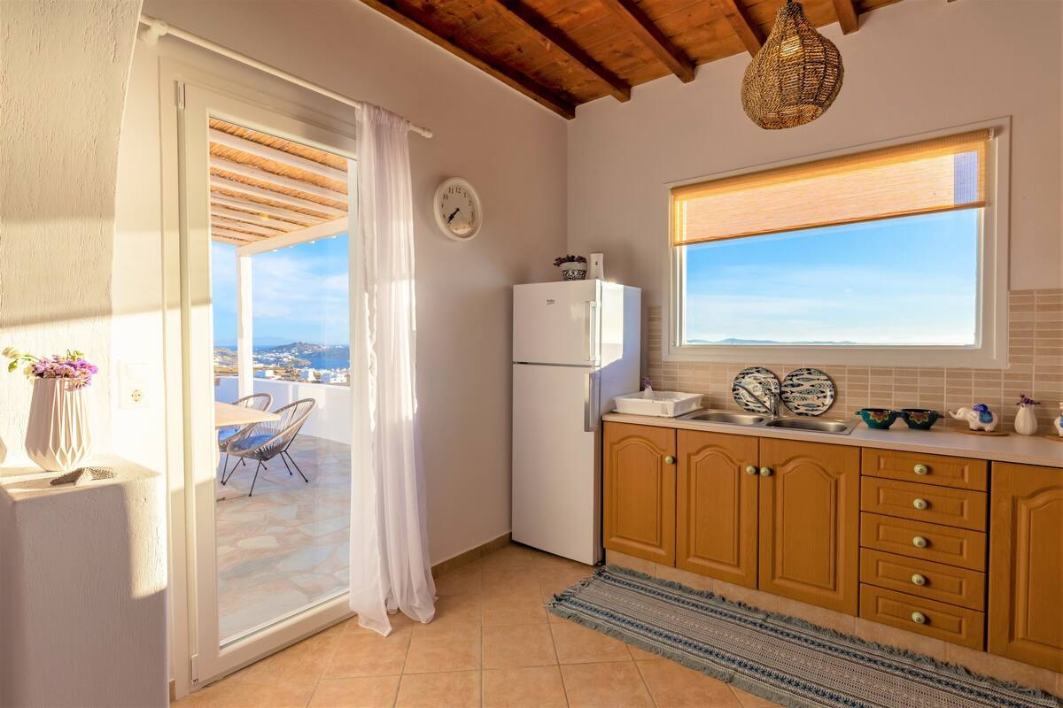panoramic house, 2 bedrooms, sea view | private kitchen | fridge, oven, stovetop, espresso maker