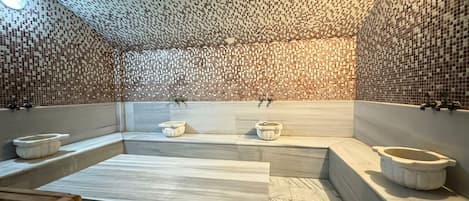 Turkish bath/hammam, body treatments, deep-tissue massages