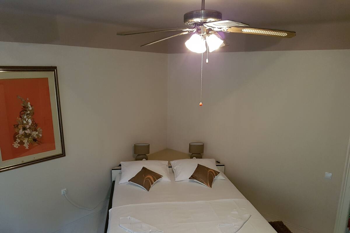 Soundproofing, iron/ironing board, free WiFi, bed sheets