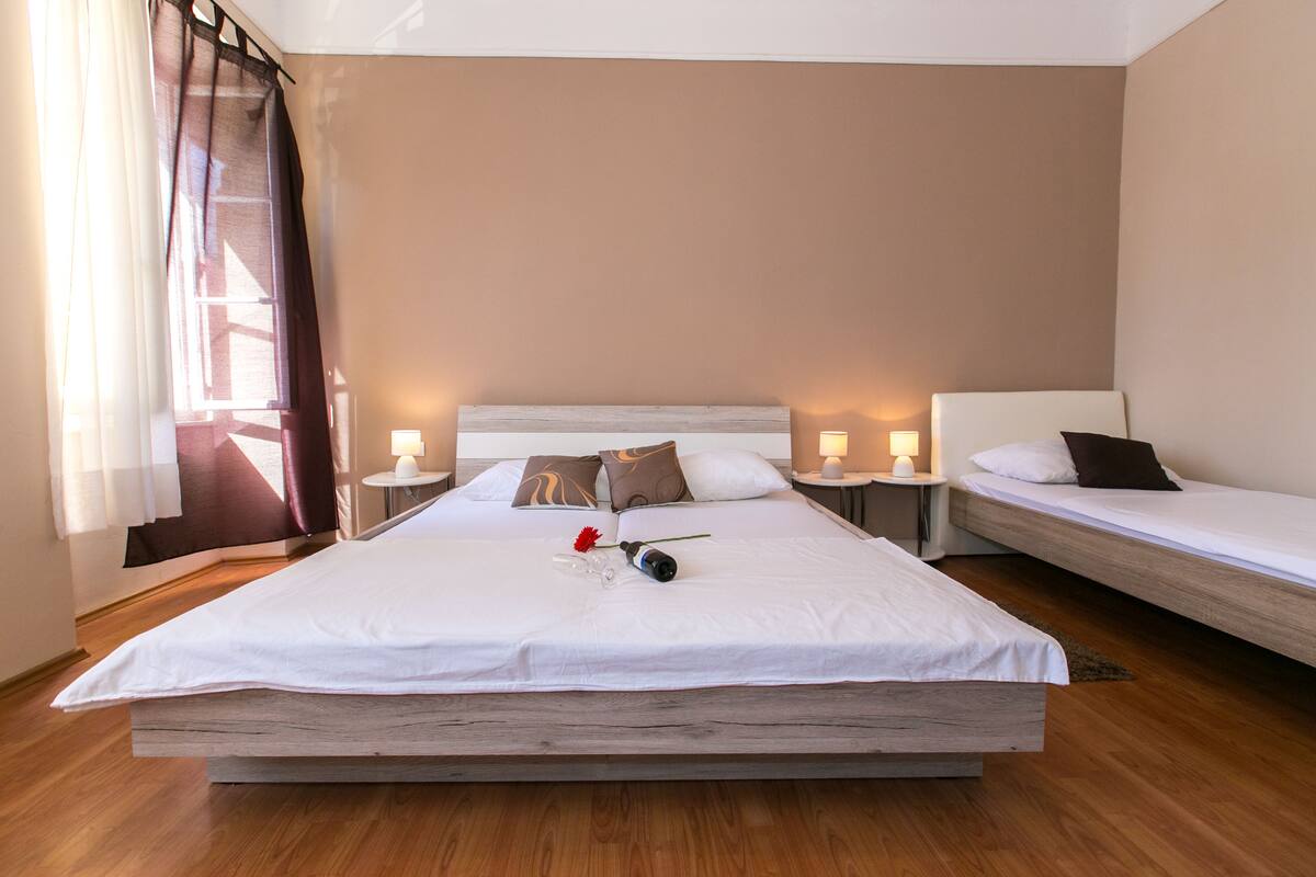 Soundproofing, iron/ironing board, free WiFi, bed sheets