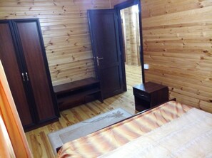Cottage, 2 Bedrooms | Iron/ironing board, rollaway beds, free WiFi, bed sheets - Park Qusar Resort (Qusar)