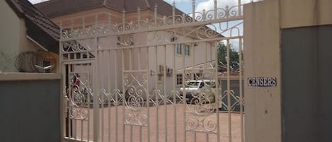 Façade de l’hébergement