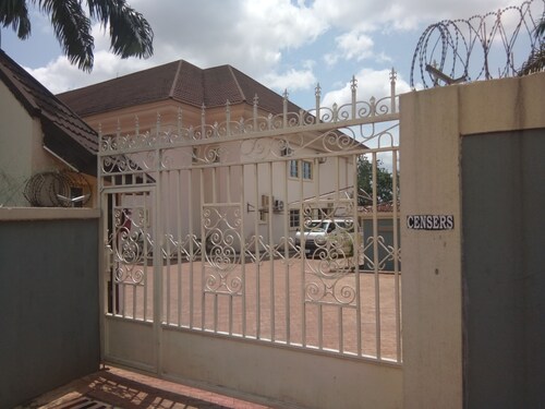 Eden Crest Hotel & Resort