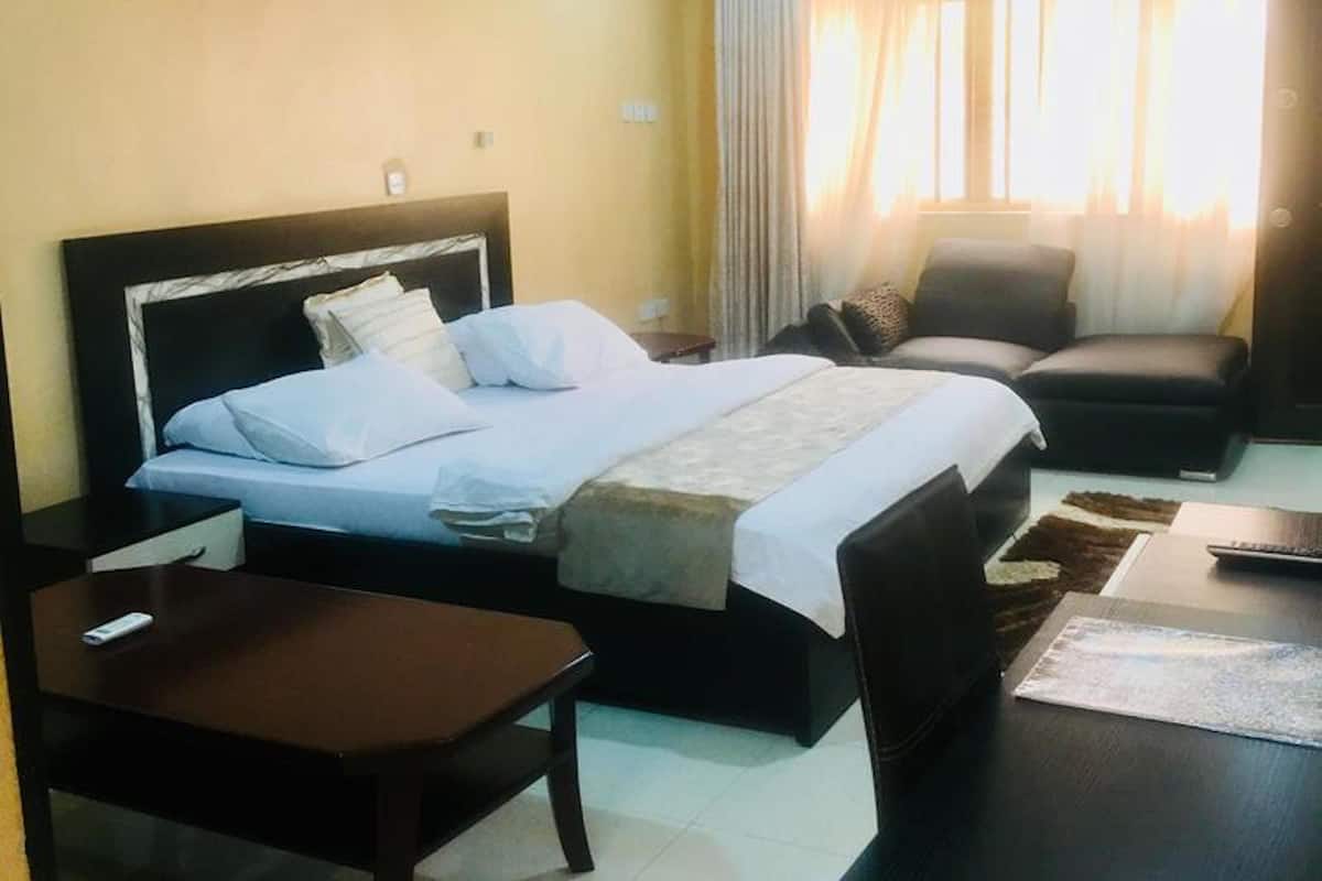 Desk, laptop workspace, free WiFi, bed sheets