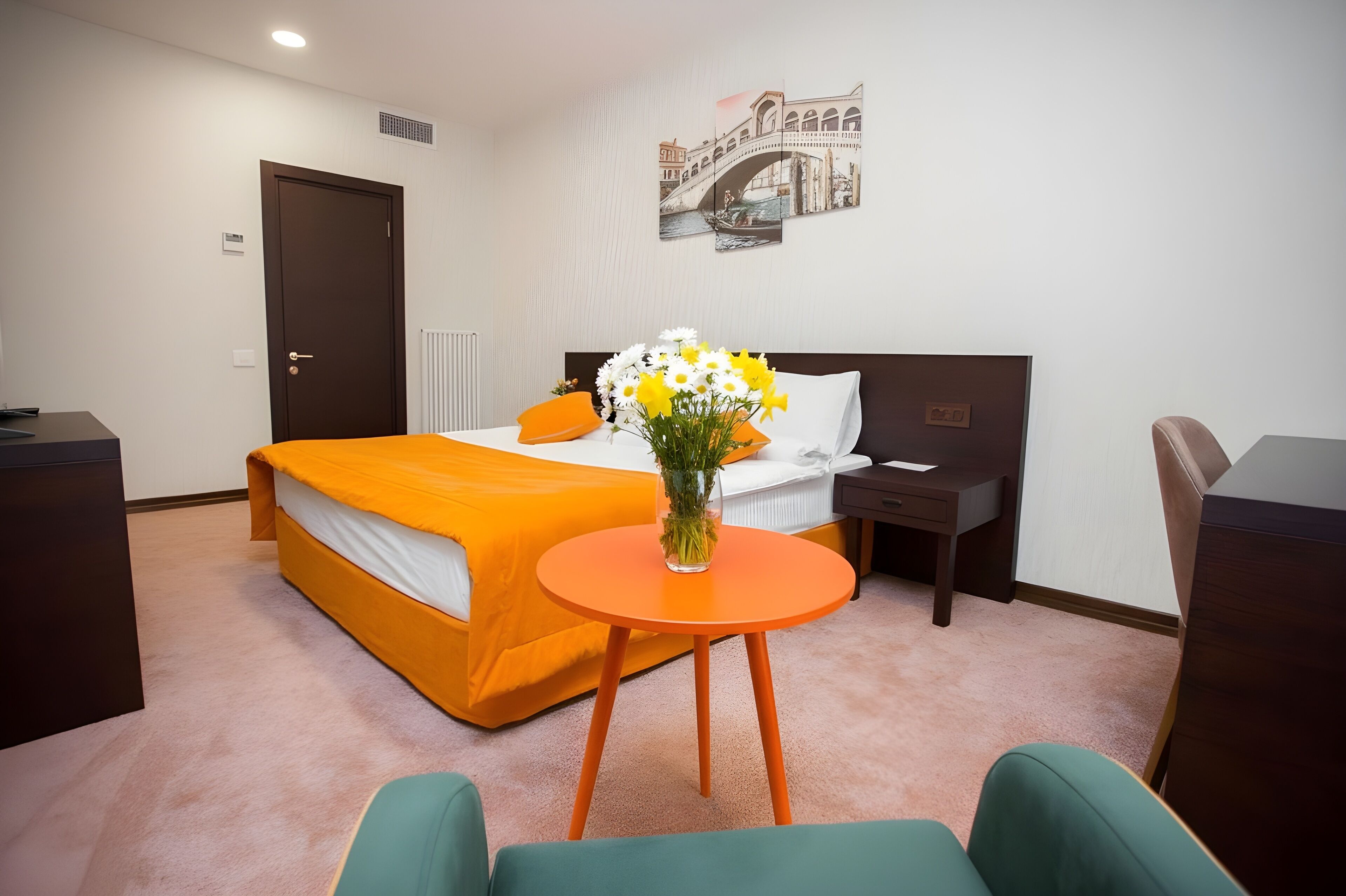 Standard Double Room, 1 King Bed | Egyptian cotton sheets, premium bedding, pillow-top beds, minibar