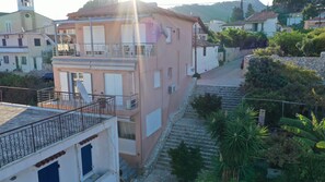 Comfort-Apartment, 2 Schlafzimmer, eigenes Bad | Aussenbereich