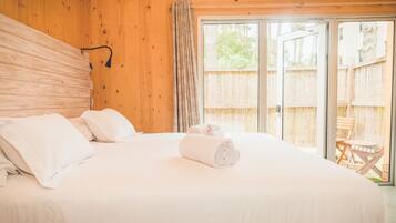 Coffres-forts dans les chambres, Wi-Fi gratuit, draps fournis