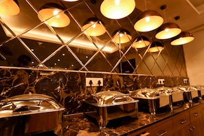 Buffet - Amara Grand Baga (Baga)