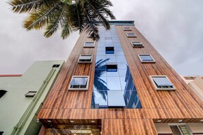 Exterior - OYO 11916 Varcity Plaza (Bengaluru)