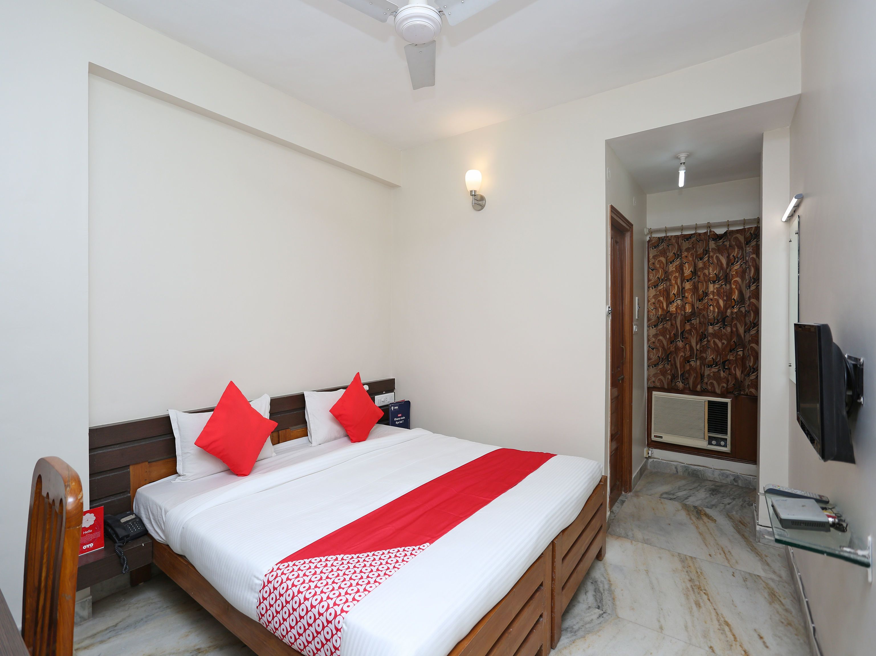 Double or Twin Room | Free WiFi