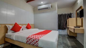 Basic Double Room | Bed sheets