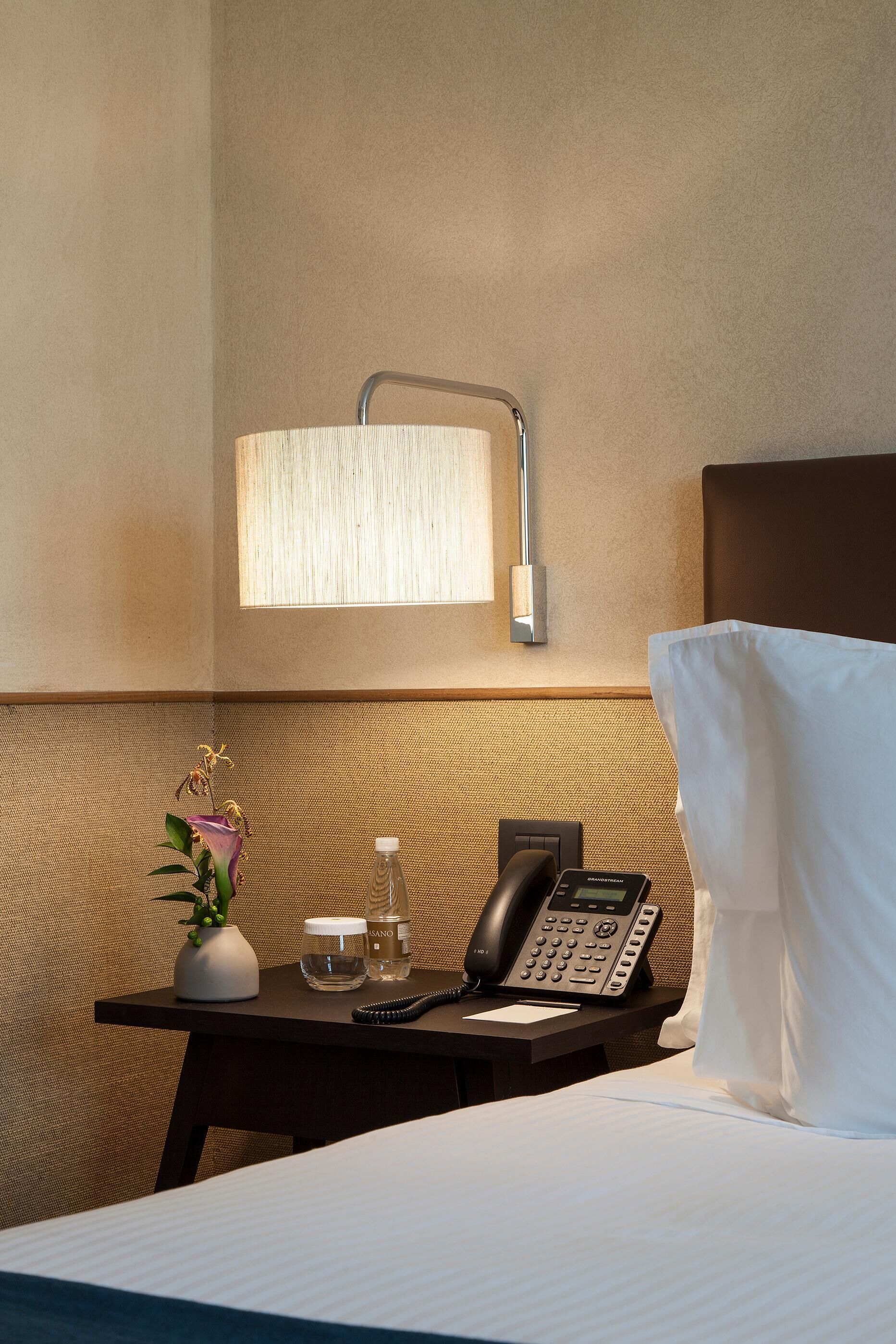 Egyptian cotton sheets, hypo-allergenic bedding, minibar, in-room safe