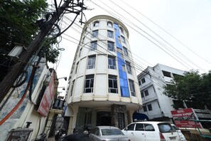Front of property - OYO 16018 Rainbow Saphire (Hyderabad)