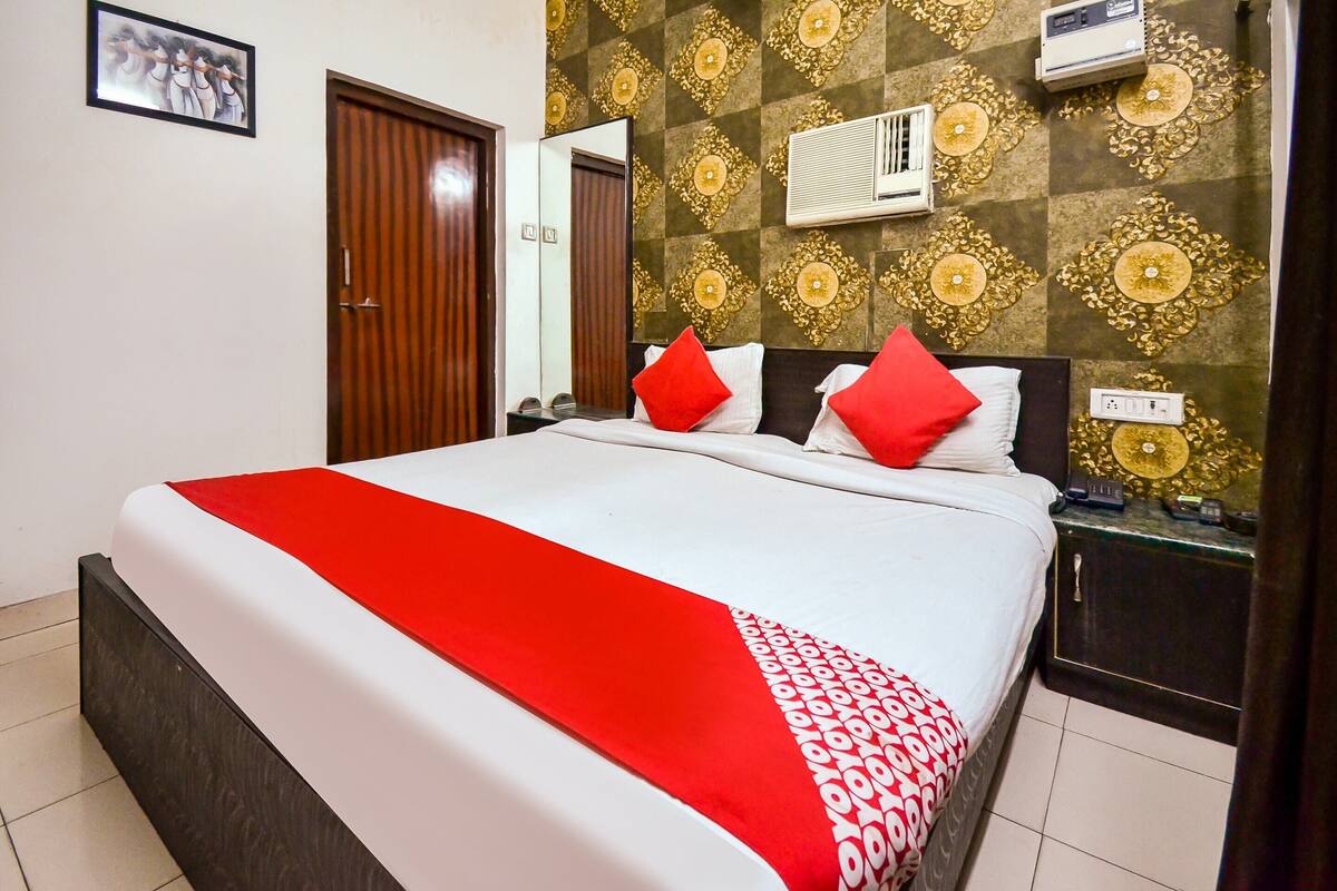 Double Room | Free WiFi