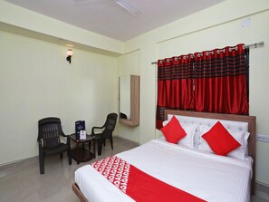 Double or Twin Room | Free WiFi