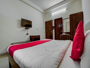 Double or Twin Room - OYO 16974 Star Leaf (Jaipur)