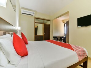 Camera con letto matrimoniale o 2 letti singoli | Minibar, Wi-Fi gratuito, lenzuola