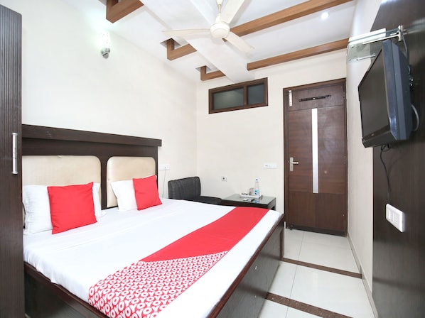 Double or Twin Room | Free WiFi