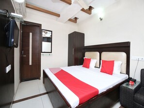 Double or Twin Room | Free WiFi