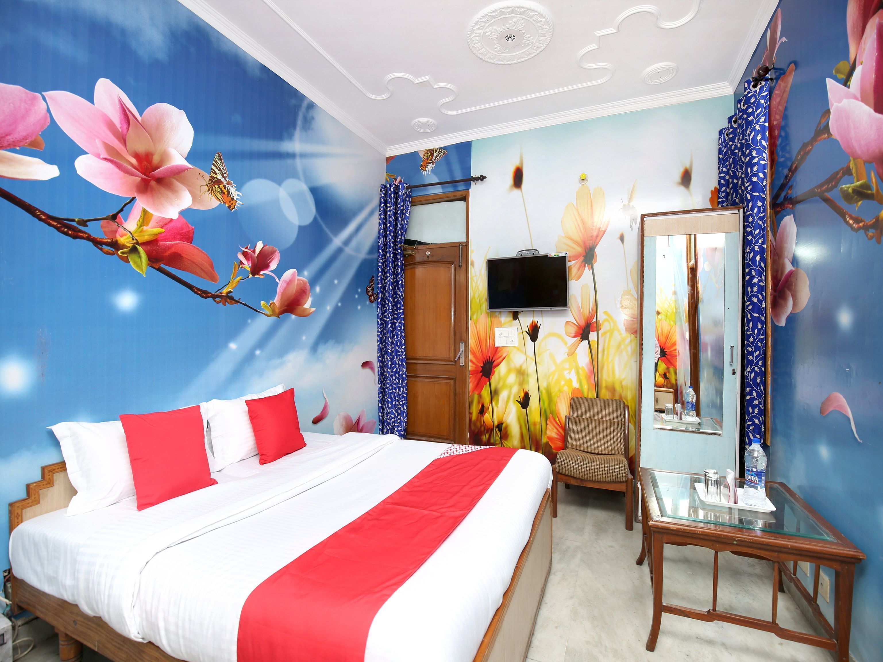 Suite, 1 King Bed | Free WiFi