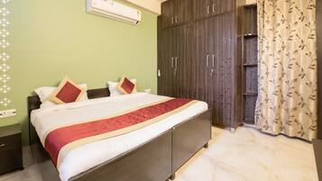 Double or Twin Room | Free WiFi