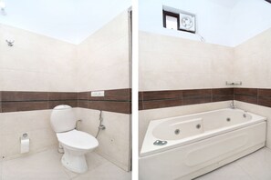 Shower, rainfall showerhead, free toiletries, towels