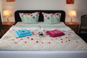 Habitación Deluxe doble, no fumadores | Camas supletorias, wifi gratis, ropa de cama