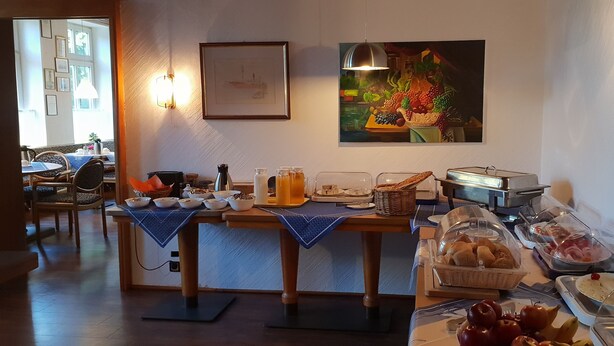 Petit déjeuner buffet