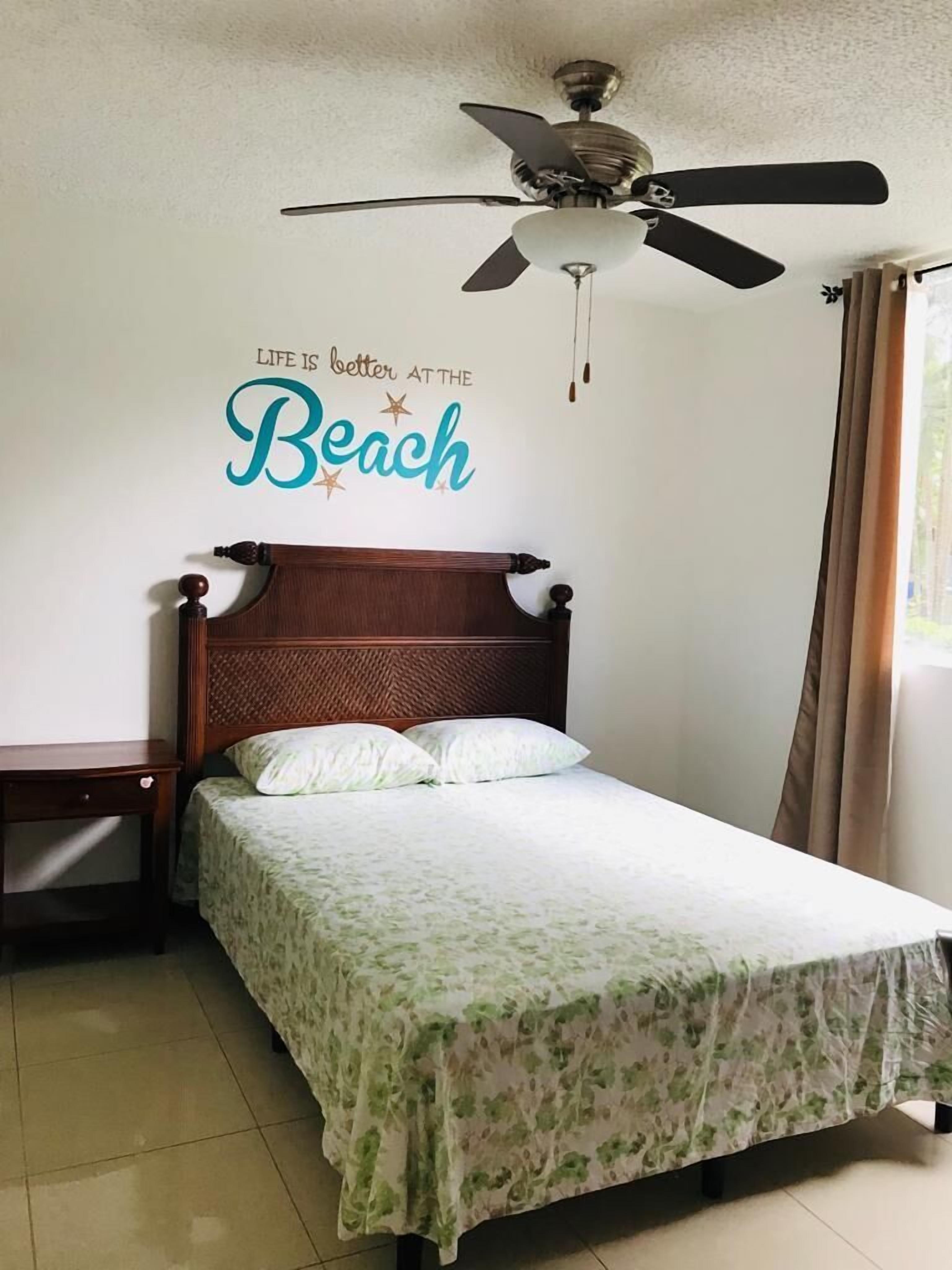 2 chambres, décoration personnalisée, rideaux occultants