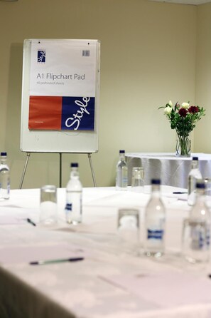 Meeting facility - Blanco's Hotel Port Talbot (Port Talbot)
