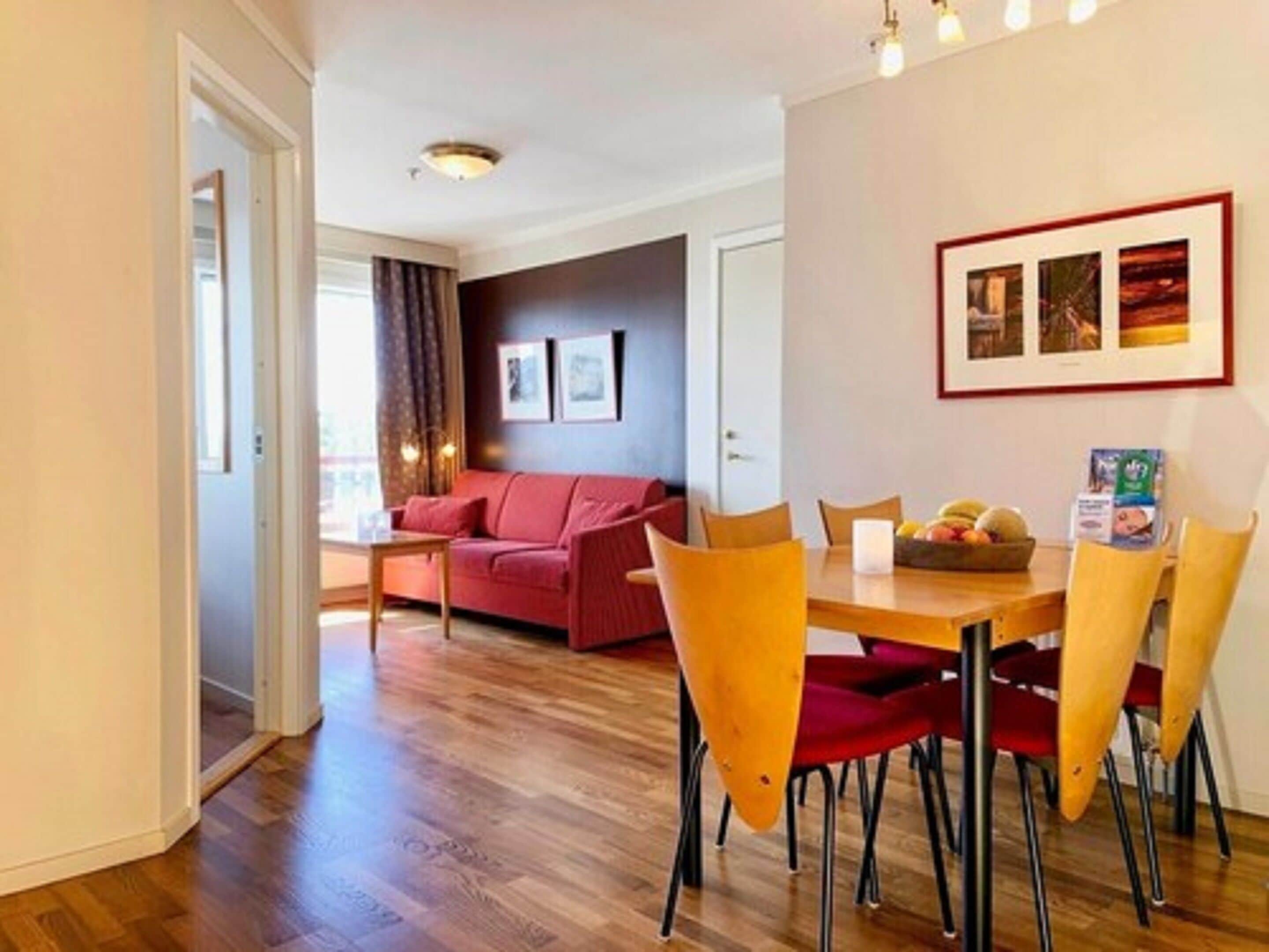 Family Suite | Living area | Flat-screen TV