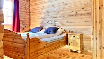 Nissegata 60 m2, towels not included. | 1 bedroom, soundproofing, iron/ironing board, free WiFi