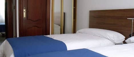 Free WiFi, bed sheets