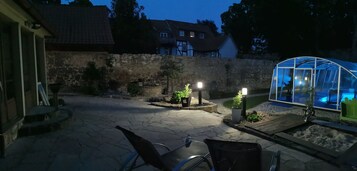 Seasonal outdoor pool, pool umbrellas, sun loungers