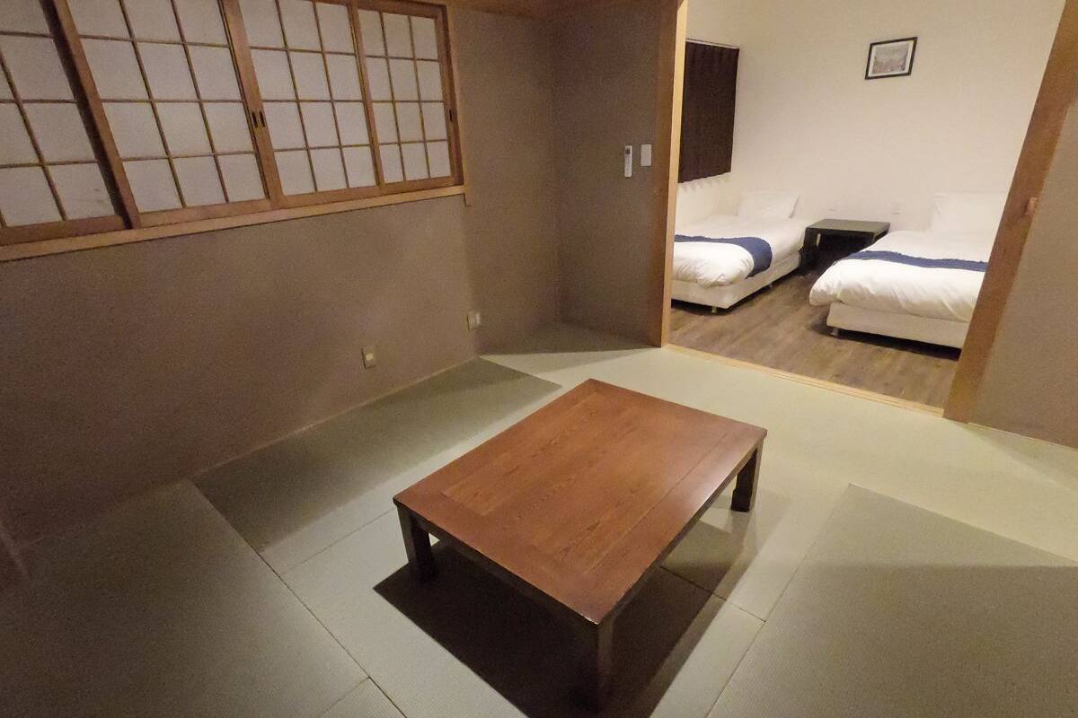 高級客房 (Family Room, Japanese Western Style) | 遮光布/窗簾、免費無線上網、床單